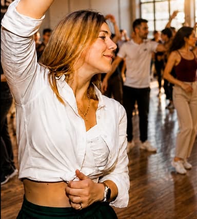 Pauline — professeur de danse SalsaDeRue